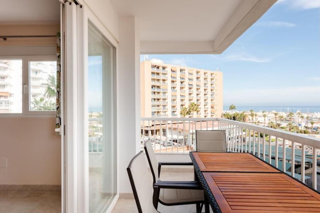 Amplio Con Vistas Al Mar Y Piscina En Benalmadena 아파트 외부 사진