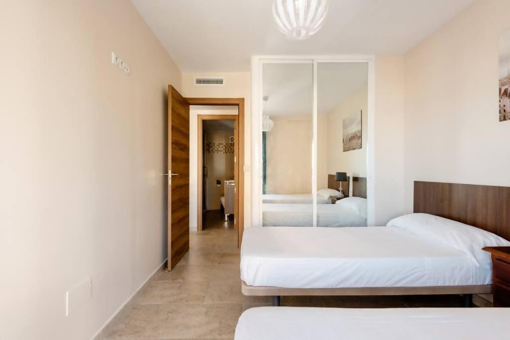 Amplio Con Vistas Al Mar Y Piscina En Benalmadena 아파트 외부 사진