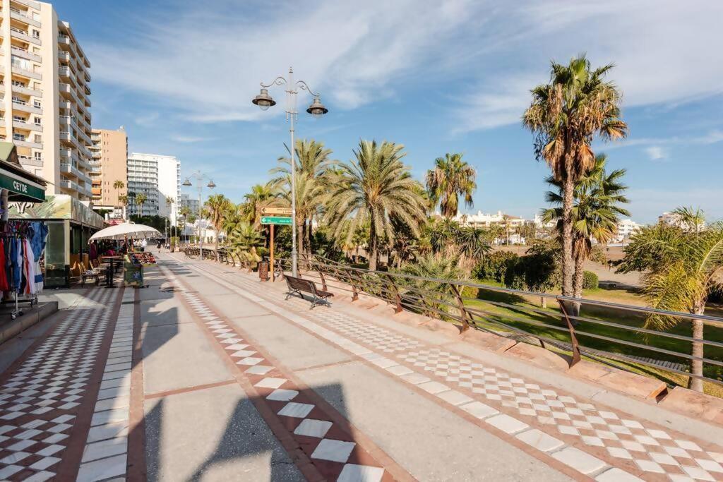 Amplio Con Vistas Al Mar Y Piscina En Benalmadena 아파트 외부 사진